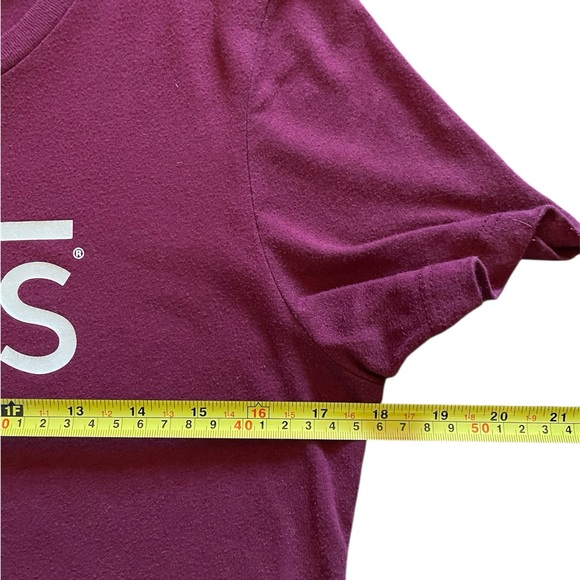 Vans Maroon Logo Tee • Short Sleeve Round Neck Size Large - Picture 3 of 5